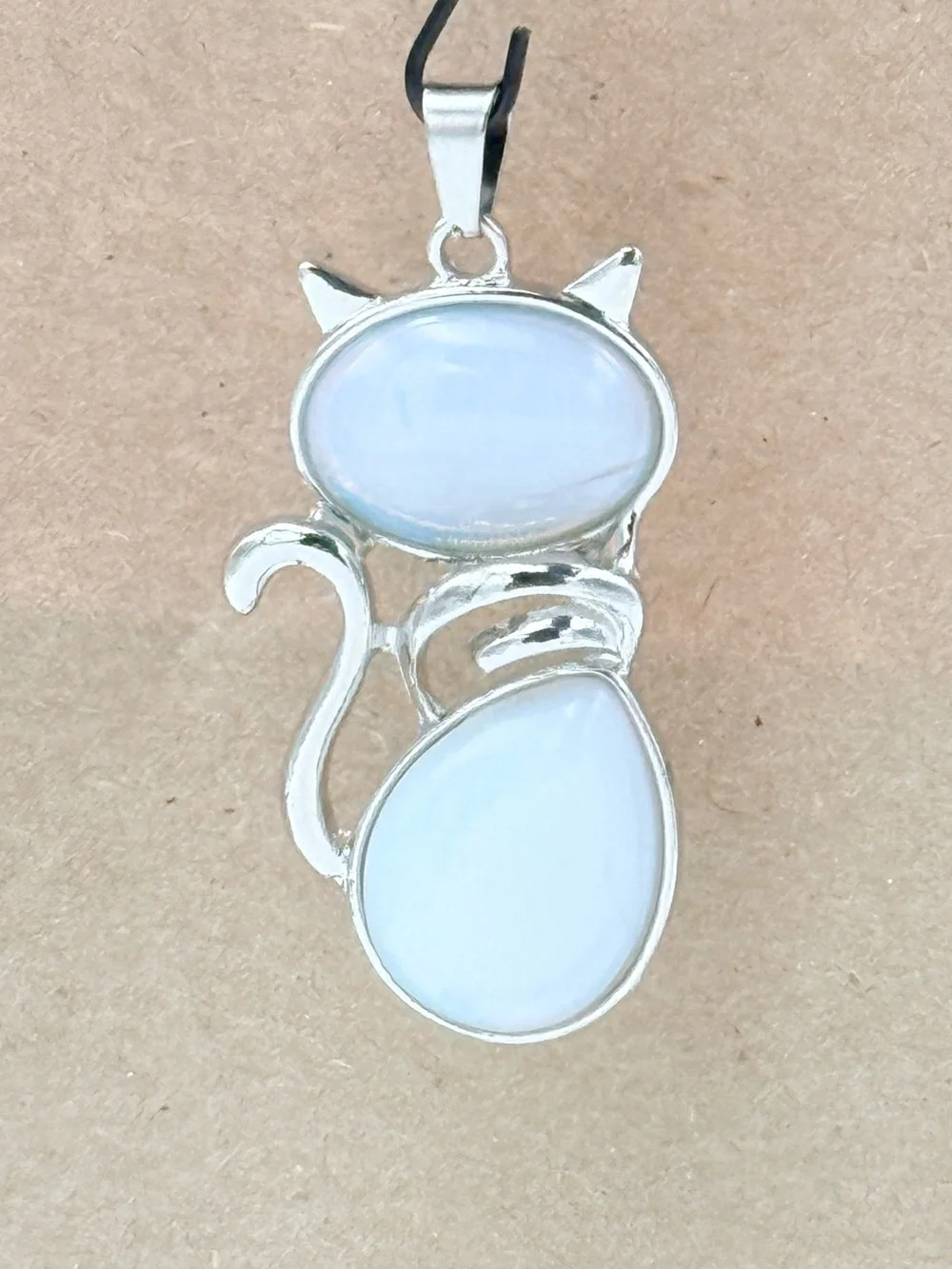 Opalescent Cat Pendant - NEW